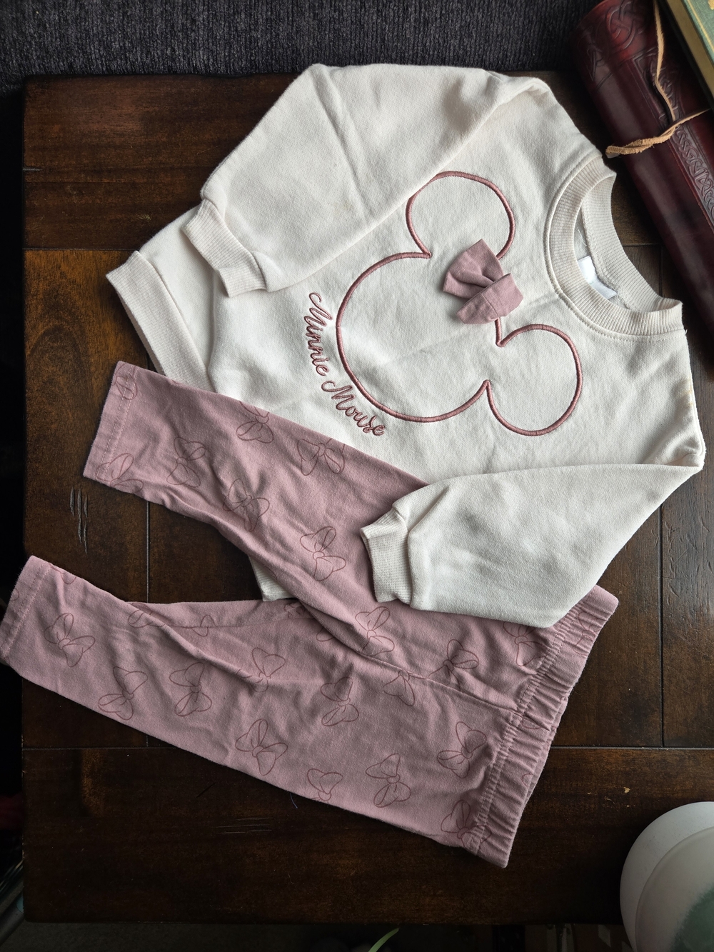 Disney Miniie Mouse Toddler Girls' Matching Sweater And Leggings Set